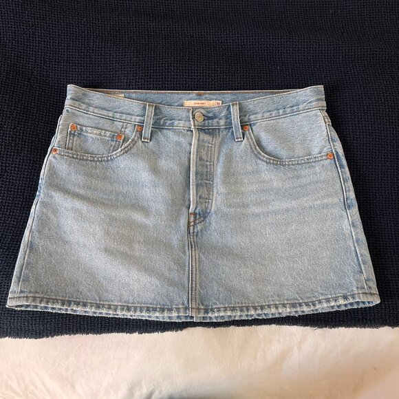 Levi's Icon Denim Mini Skirt - Picture 1 of 9